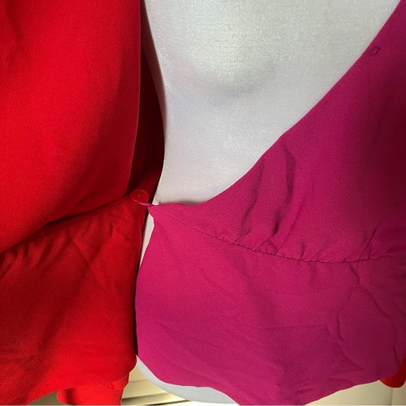 Bailey 44 Red/Pink Colorblock Wrap Long Sleeve Blouse size 4 - Picture 8 of 8